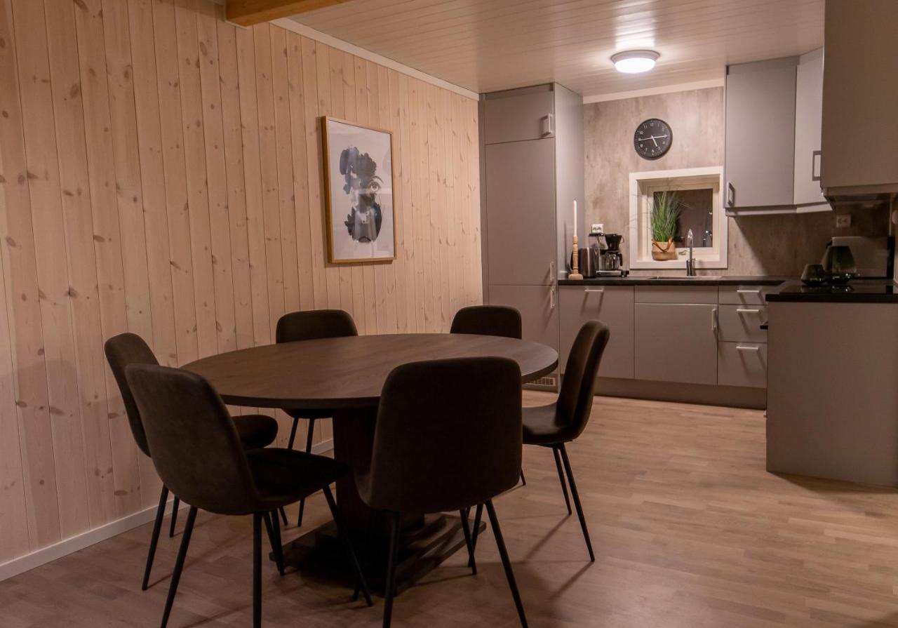Lofoten Rorbuutleie - Lilleeidet Gravdal  Ngoại thất bức ảnh