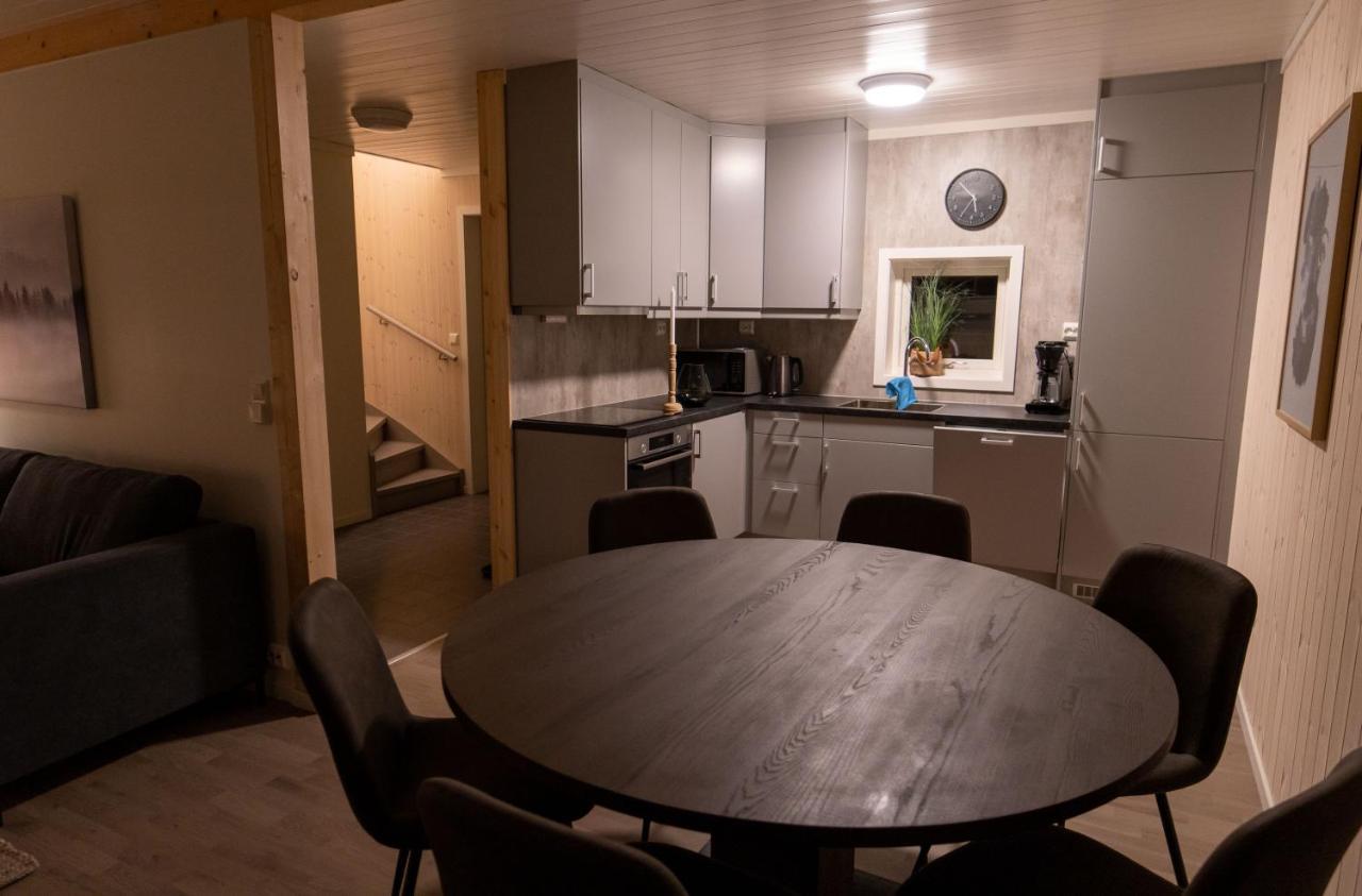 Lofoten Rorbuutleie - Lilleeidet Gravdal  Ngoại thất bức ảnh
