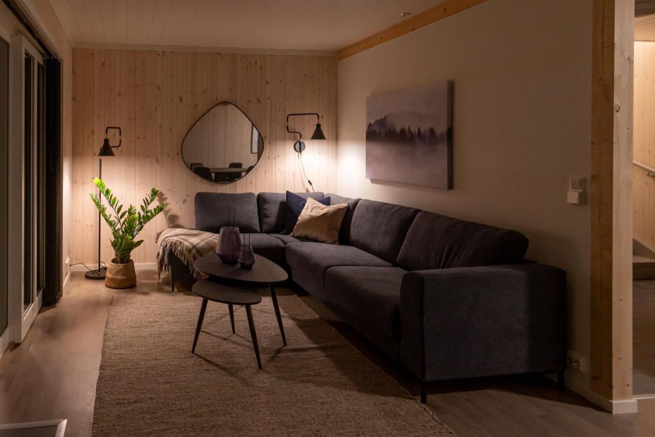 Lofoten Rorbuutleie - Lilleeidet Gravdal  Ngoại thất bức ảnh